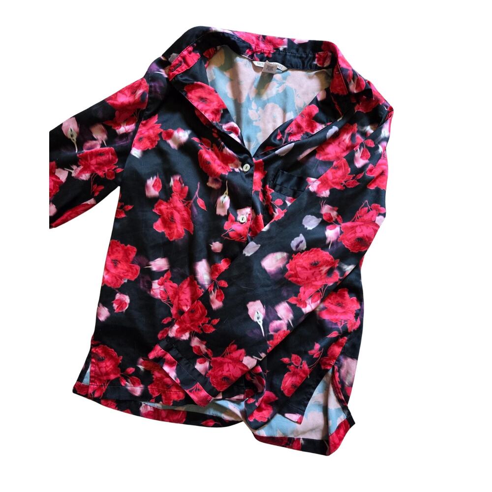Victoria's Secret Flora Button Down Top